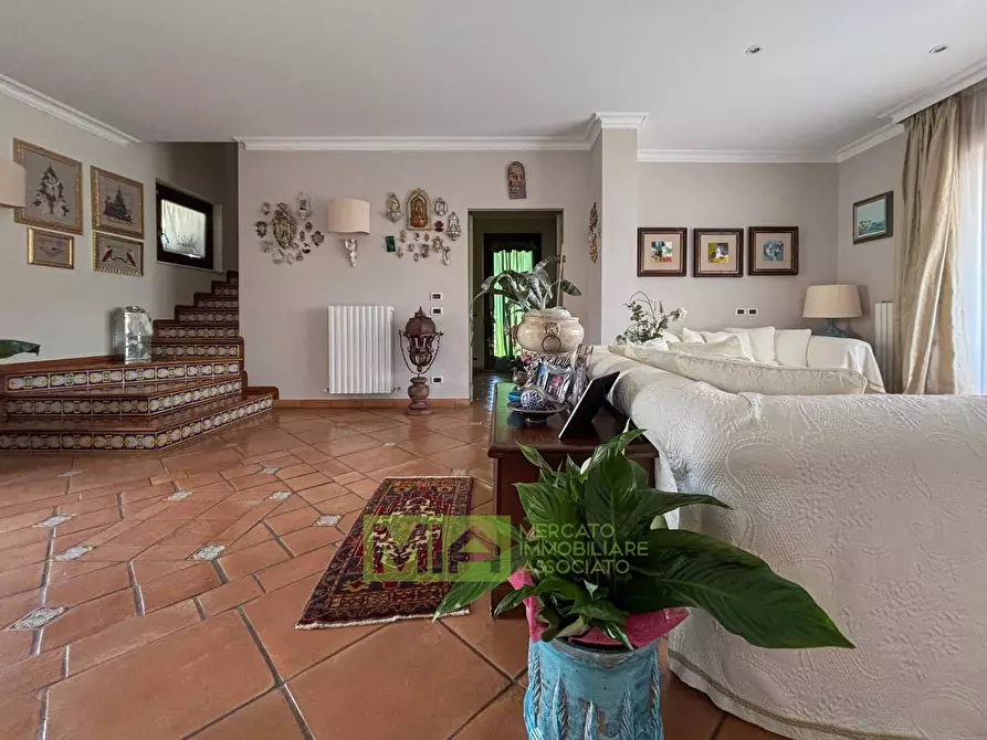 Immagine 26 di Villa in vendita  in Via Abbadia a Monterubbiano