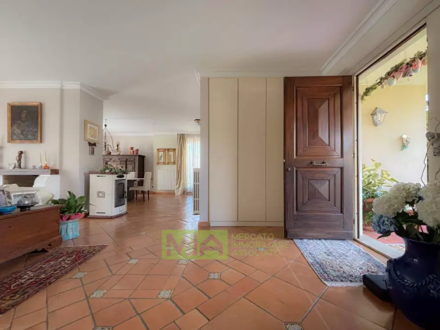 Immagine 35 di Villa in vendita  in Via Abbadia a Monterubbiano