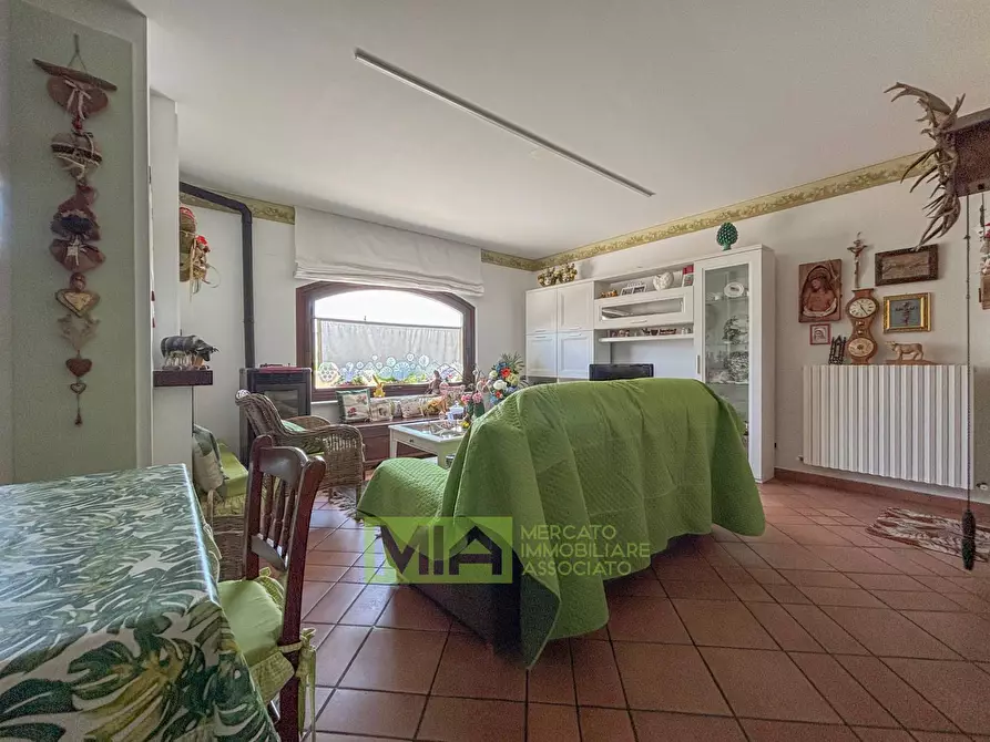 Immagine 75 di Villa in vendita  in Via Abbadia a Monterubbiano