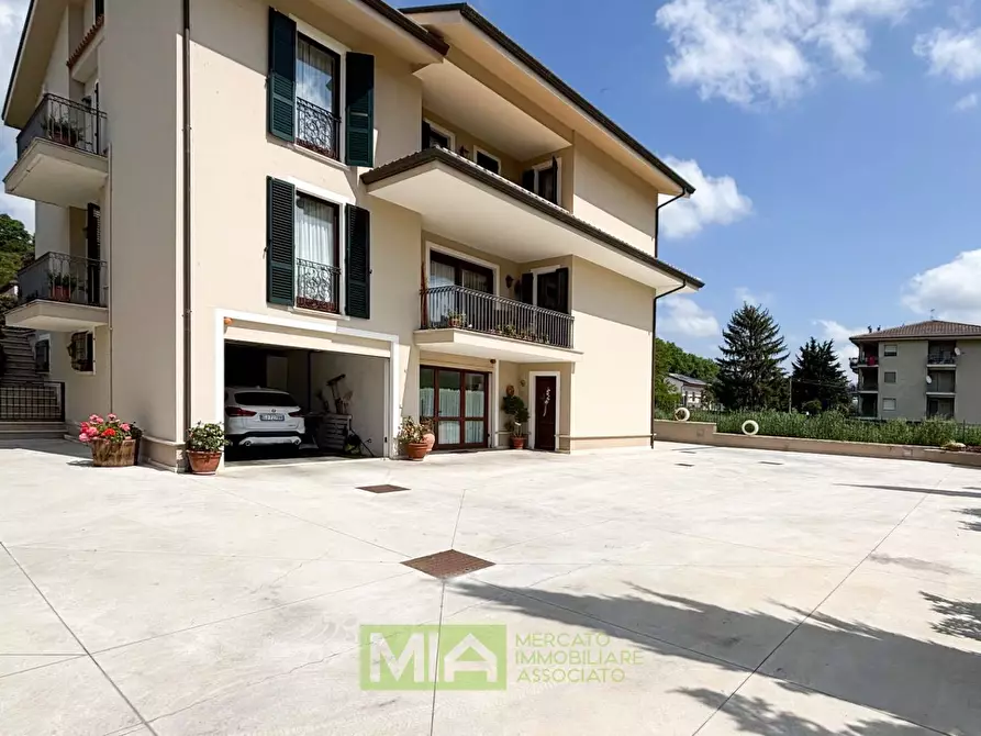 Immagine 87 di Villa in vendita  in Via Abbadia a Monterubbiano