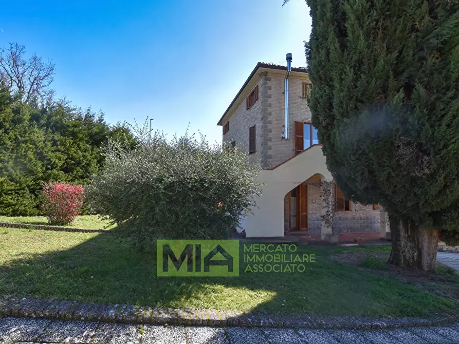 Immagine 3 di Appartamento in vendita  in San Martino al Faggio a Smerillo