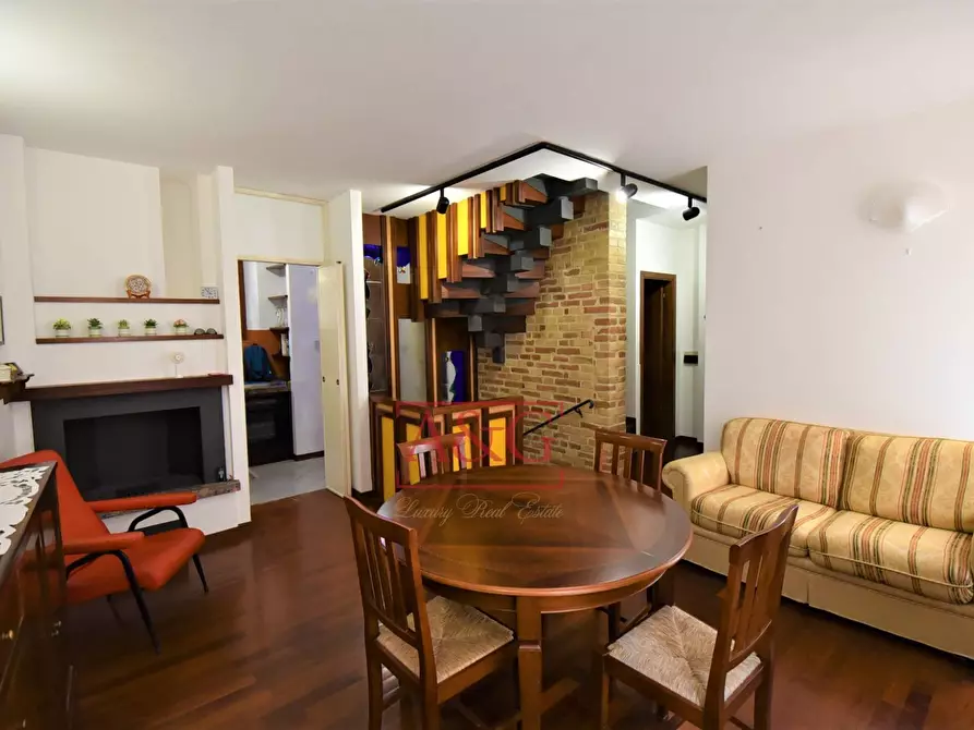 Immagine 5 di Casa indipendente in vendita  in Via Bruno Buozzi 44 a Sarnano