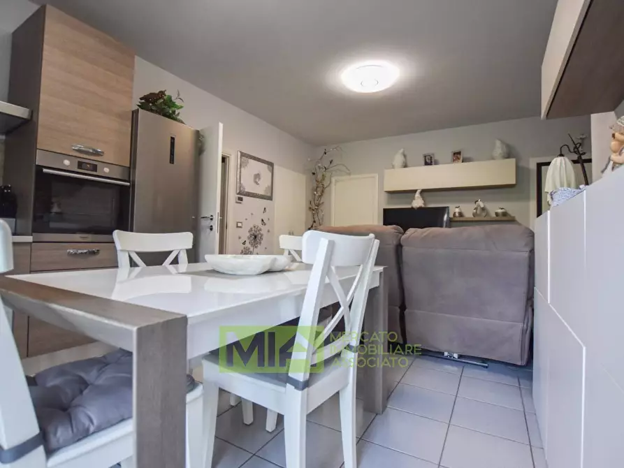 Immagine 5 di Appartamento in vendita  in Frazione Forcella a Comunanza