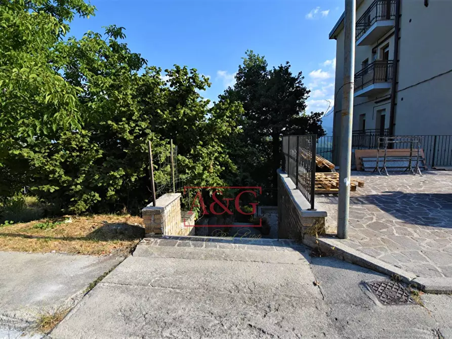 Immagine 3 di Appartamento in vendita  in Viale Stradone 50 a Montemonaco