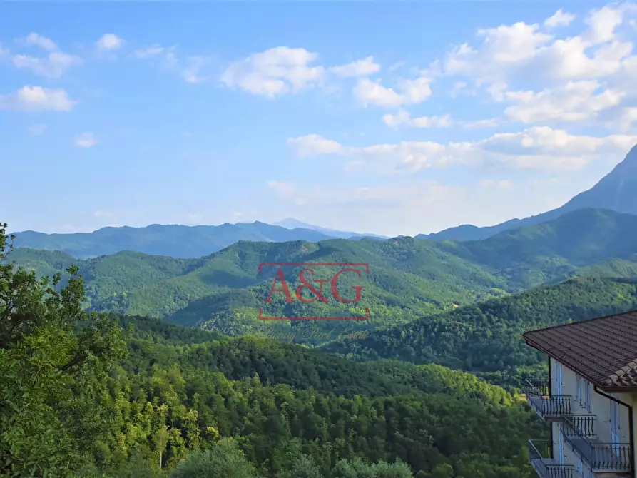 Immagine 25 di Appartamento in vendita  in Viale Stradone 50 a Montemonaco