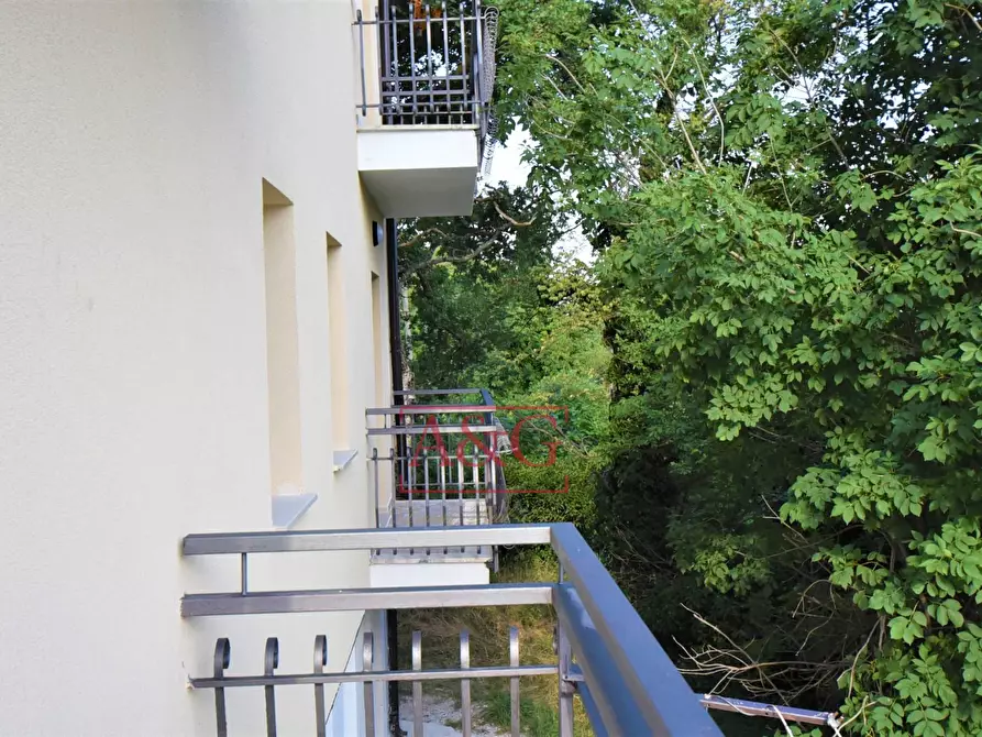 Immagine 26 di Appartamento in vendita  in Viale Stradone 50 a Montemonaco
