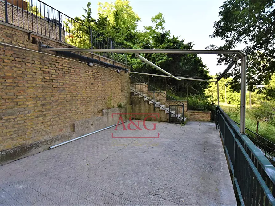 Immagine 27 di Appartamento in vendita  in Viale Stradone 50 a Montemonaco