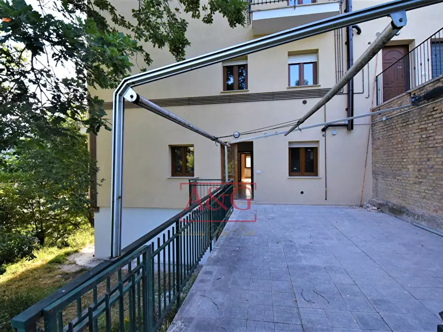Immagine 28 di Appartamento in vendita  in Viale Stradone 50 a Montemonaco