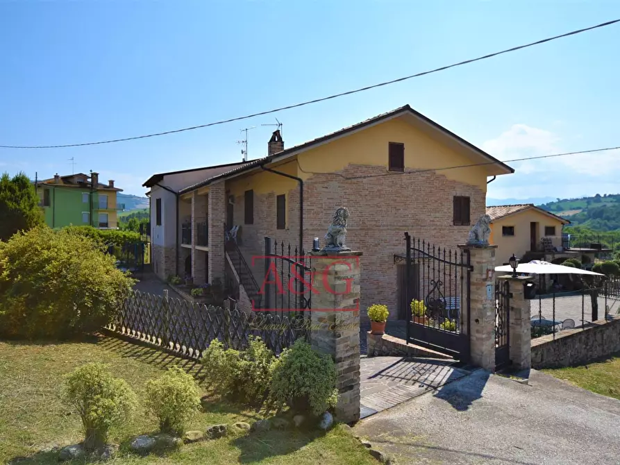 Immagine 1 di Casa indipendente in vendita  in Contrada Mulino 19 a Servigliano