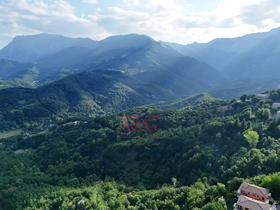 Immagine 40 di Appartamento in vendita  in Viale Stradone 50 a Montemonaco