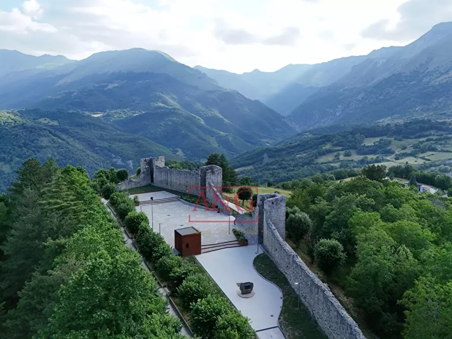 Immagine 43 di Appartamento in vendita  in Viale Stradone 50 a Montemonaco