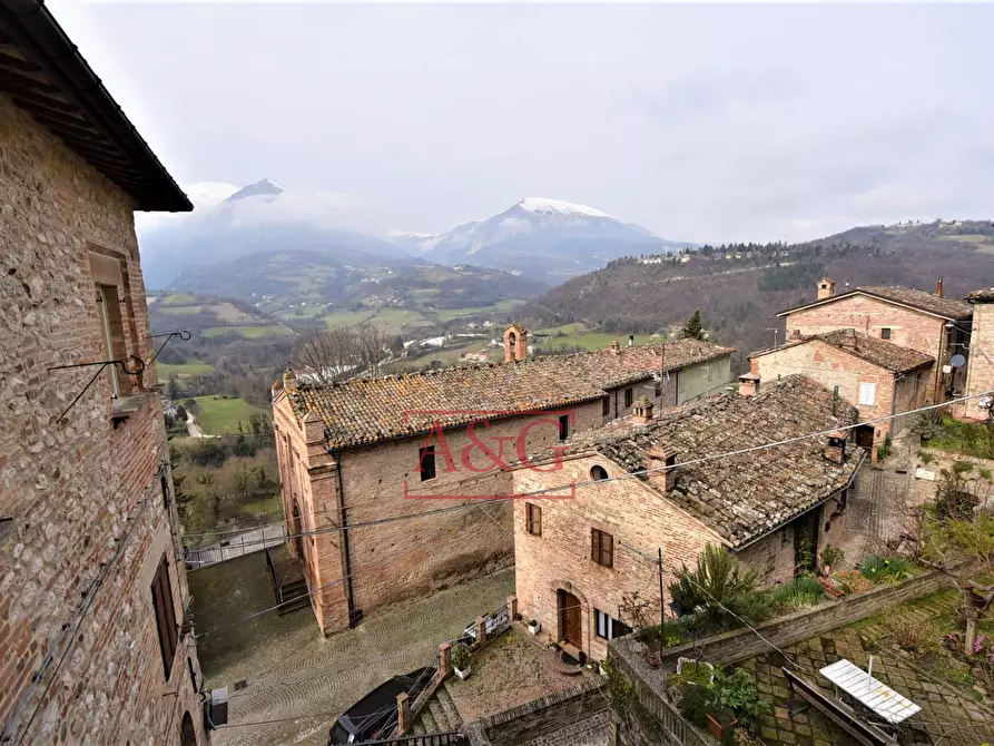 Immagine 21 di Appartamento in vendita  in via Varano 1 a Montefortino