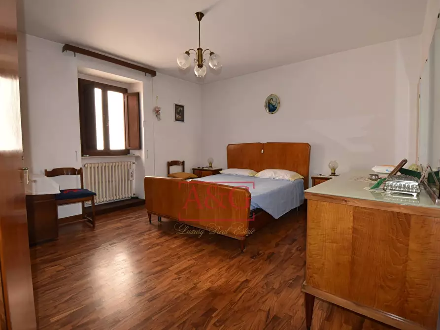 Immagine 16 di Appartamento in vendita  in via Varano 1 a Montefortino