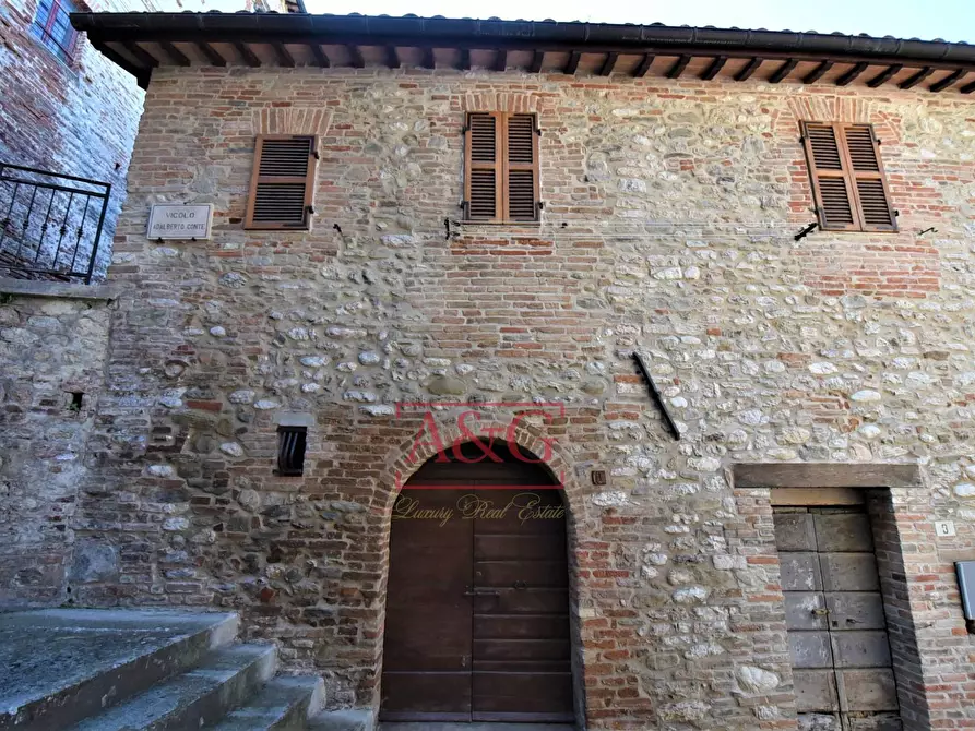 Immagine 3 di Appartamento in vendita  in via Varano 1 a Montefortino