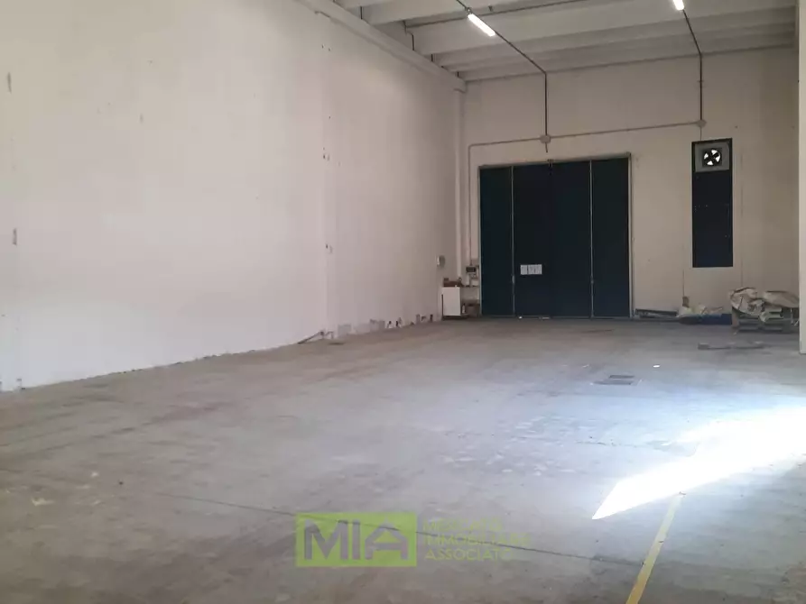 Immagine 12 di Laboratorio   in Via Aso snc a Montefiore Dell'aso