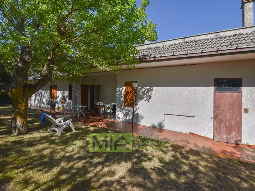 Immagine 5 di Villa in vendita  in Via Rampi a Force