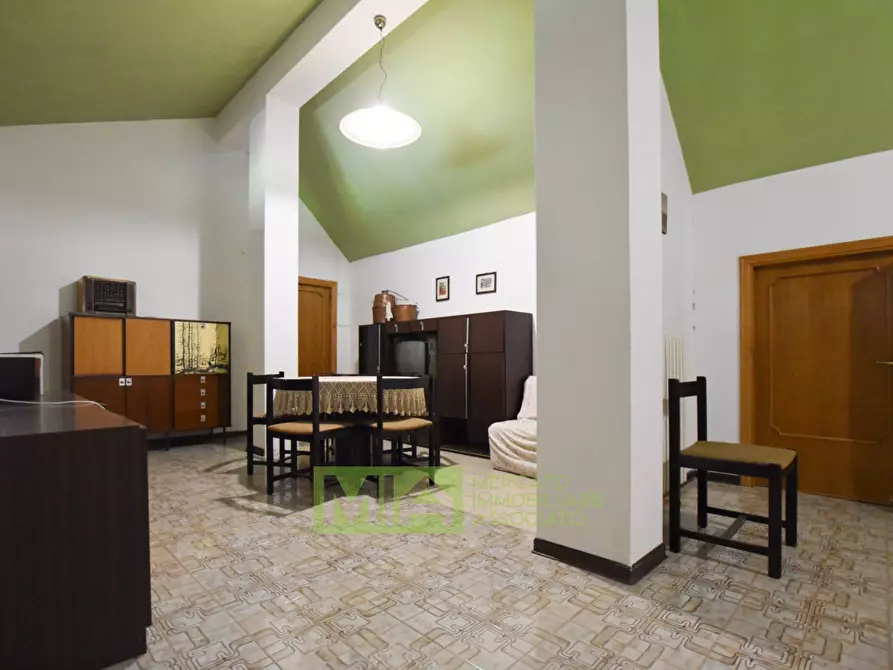 Immagine 32 di Villa in vendita  in Via Rampi a Force