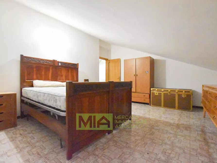 Immagine 35 di Villa in vendita  in Via Rampi a Force