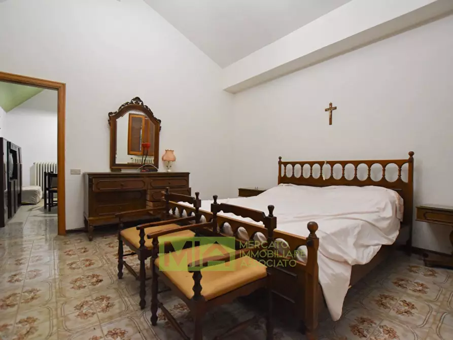 Immagine 37 di Villa in vendita  in Via Rampi a Force