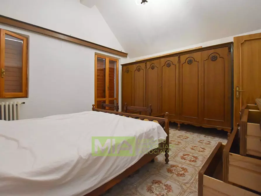 Immagine 38 di Villa in vendita  in Via Rampi a Force