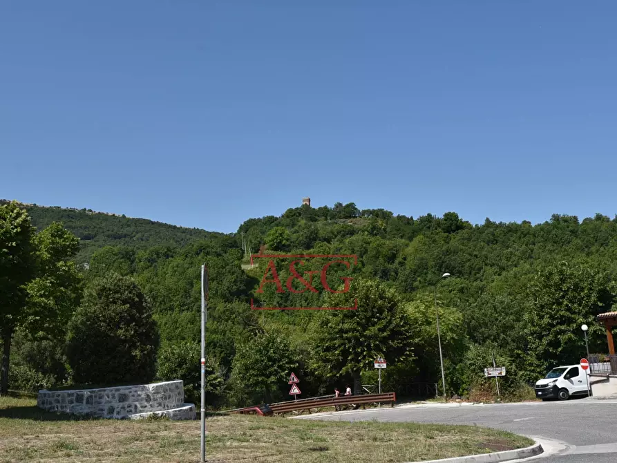 Immagine 21 di Villetta a schiera in vendita  in Via Giacomo Leopardi a Fiastra