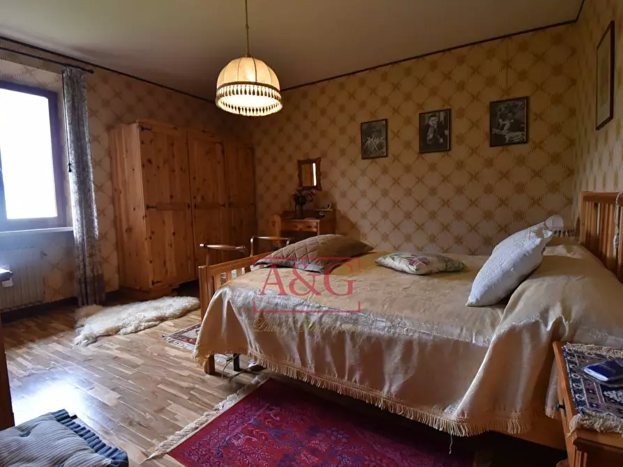 Immagine 33 di Villa in vendita  in Località Montazzolino a Montefortino