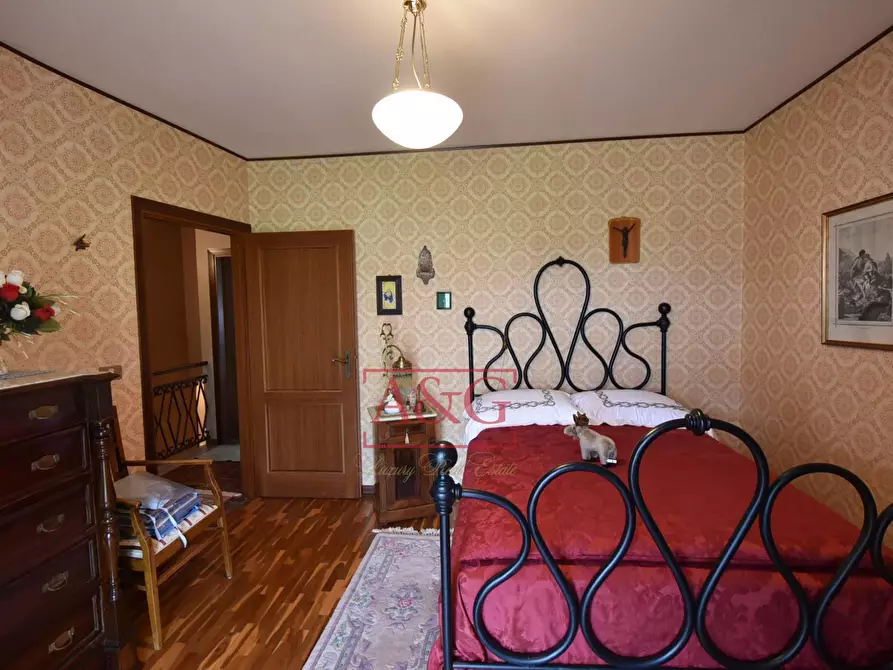 Immagine 40 di Villa in vendita  in Località Montazzolino a Montefortino