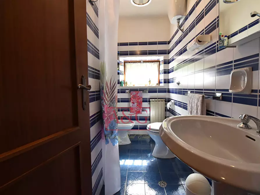 Immagine 42 di Villa in vendita  in Località Montazzolino a Montefortino