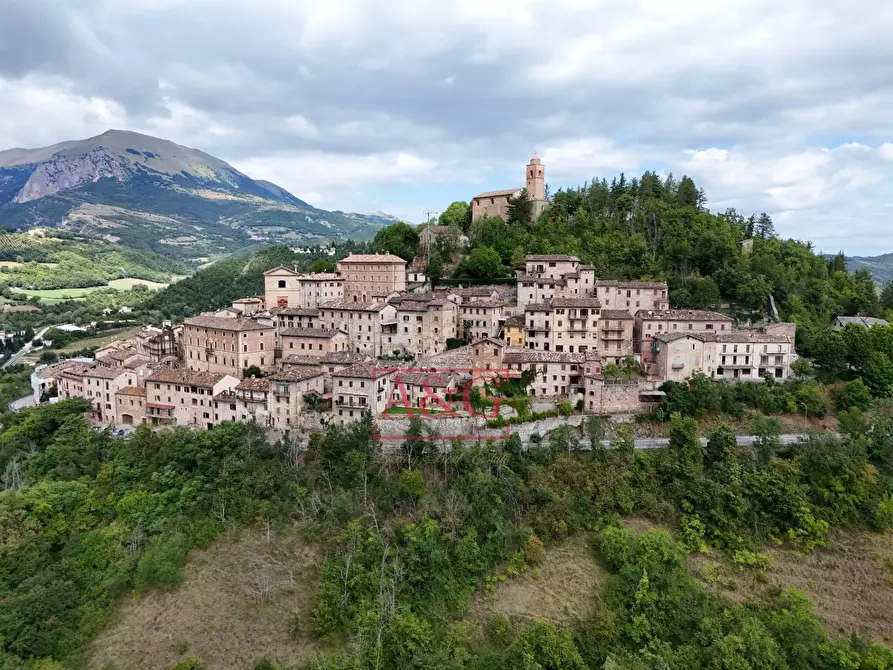 Immagine 59 di Villa in vendita  in Località Montazzolino a Montefortino
