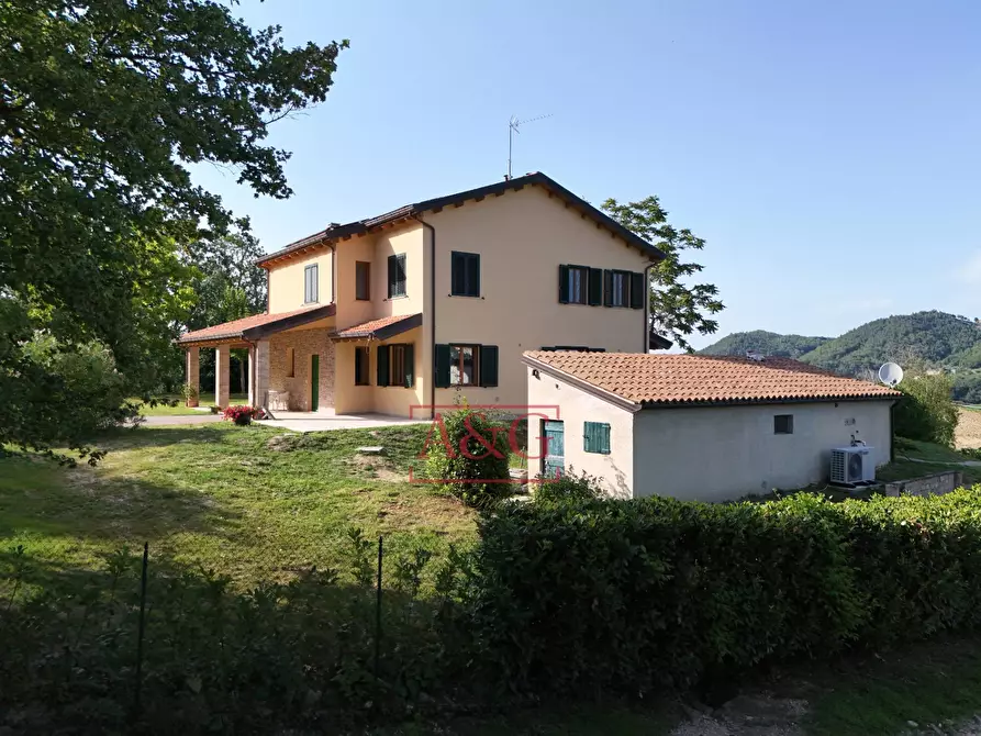 Immagine 5 di Villa in vendita  in Località fossacieca a Montefortino