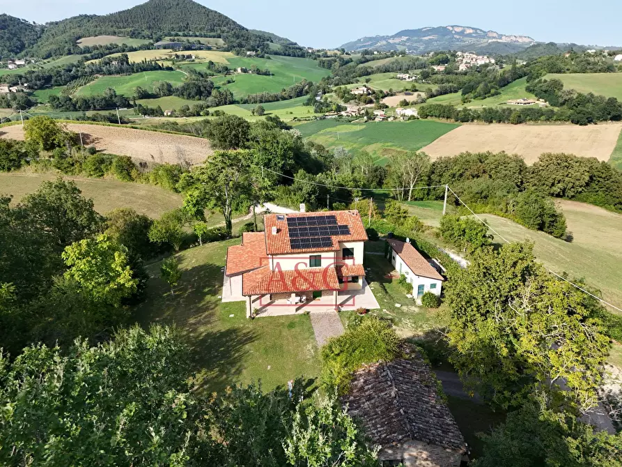 Immagine 2 di Villa in vendita  in Località fossacieca a Montefortino