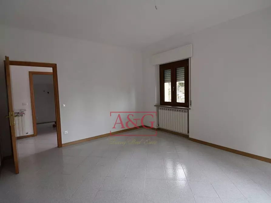 Immagine 19 di Appartamento in vendita  in Viale Stradone 50 a Montemonaco