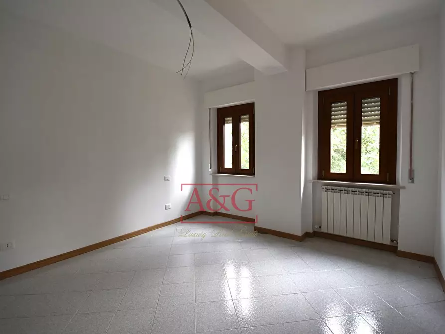 Immagine 13 di Appartamento in vendita  in Viale Stradone 50 a Montemonaco