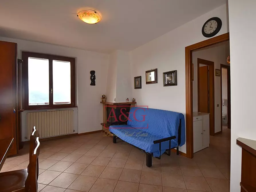 Immagine 7 di Appartamento in vendita  in Via Zona C Due 2 a Montemonaco