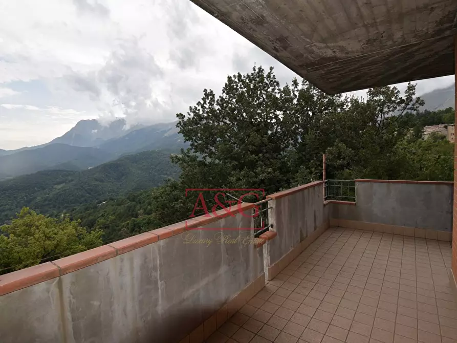 Immagine 18 di Appartamento in vendita  in Via Zona C Due 2 a Montemonaco