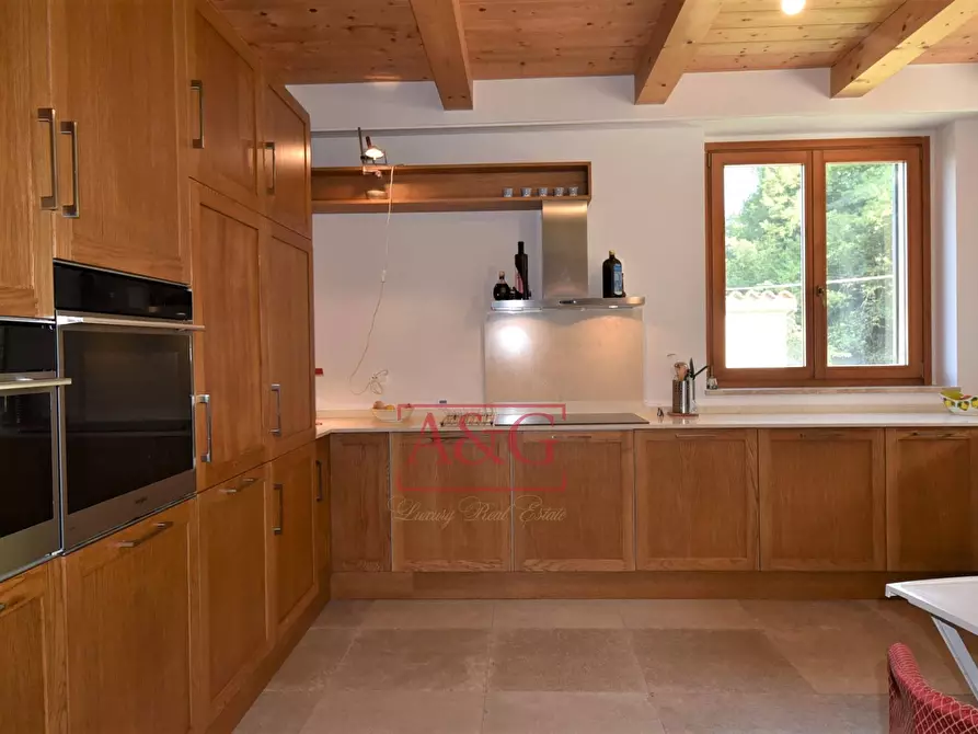 Immagine 15 di Villa in vendita  in Località fossacieca a Montefortino