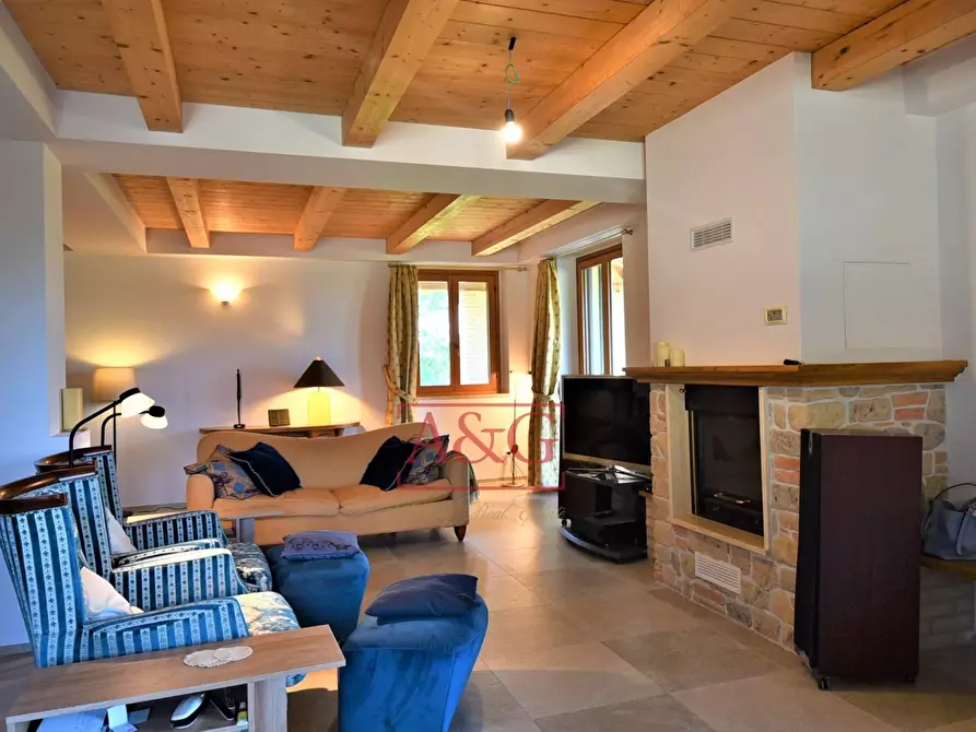 Immagine 21 di Villa in vendita  in Località fossacieca a Montefortino