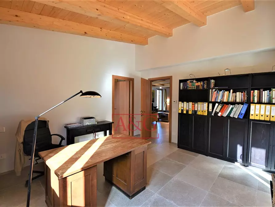 Immagine 25 di Villa in vendita  in Località fossacieca a Montefortino