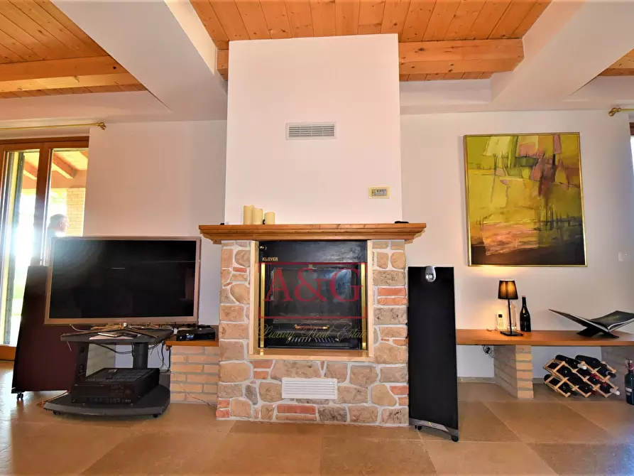 Immagine 32 di Villa in vendita  in Località fossacieca a Montefortino