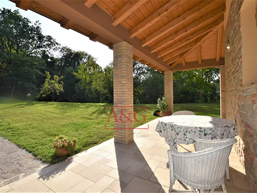 Immagine 37 di Villa in vendita  in Località fossacieca a Montefortino