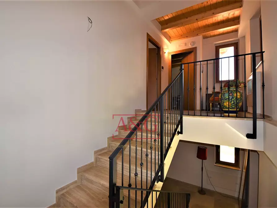 Immagine 39 di Villa in vendita  in Località fossacieca a Montefortino