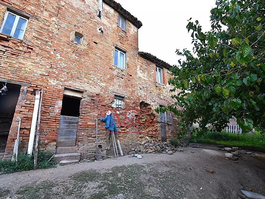 Immagine 6 di Rustico / casale in vendita  in Località Villa Rustici a Amandola