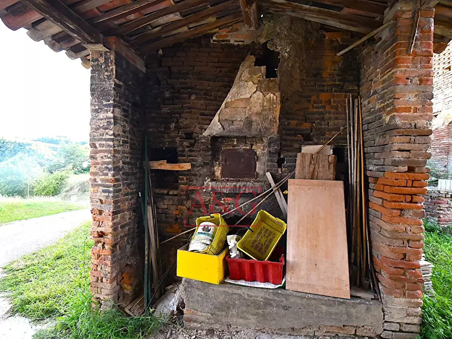 Immagine 7 di Rustico / casale in vendita  in Località Villa Rustici a Amandola