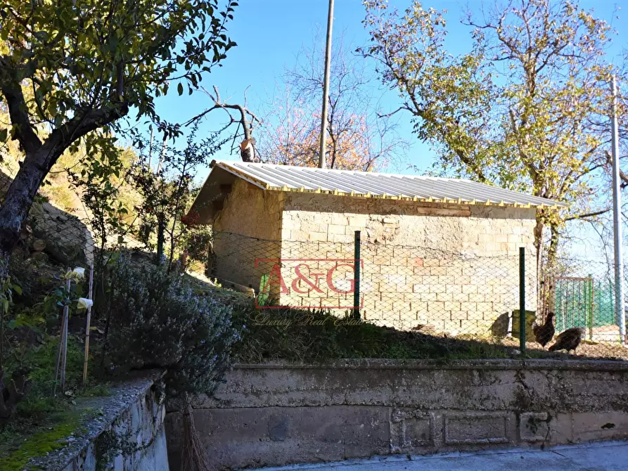 Immagine 22 di Appartamento in vendita  in Loc. Ferrà snc a Montemonaco