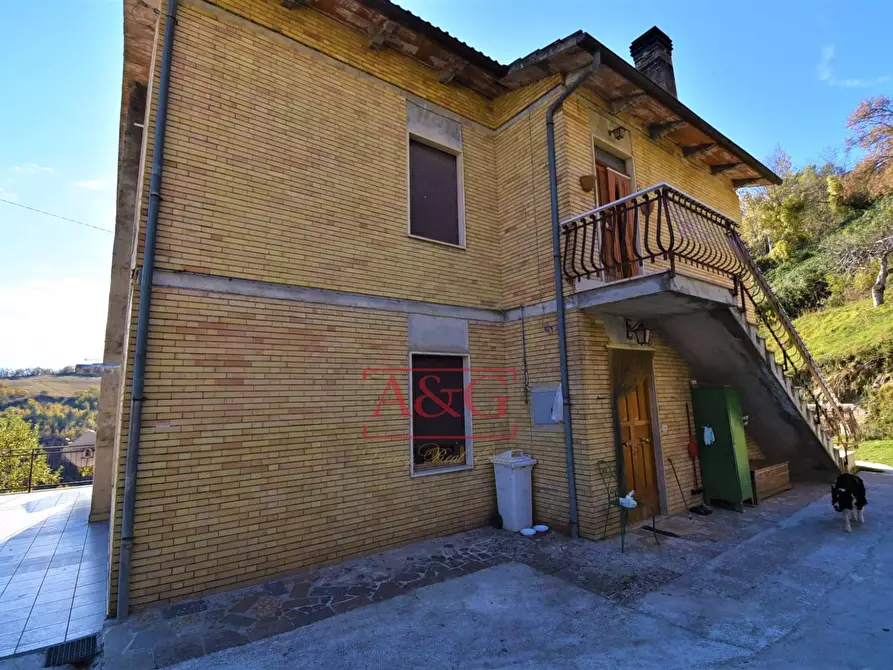 Immagine 6 di Appartamento in vendita  in Loc. Ferrà snc a Montemonaco