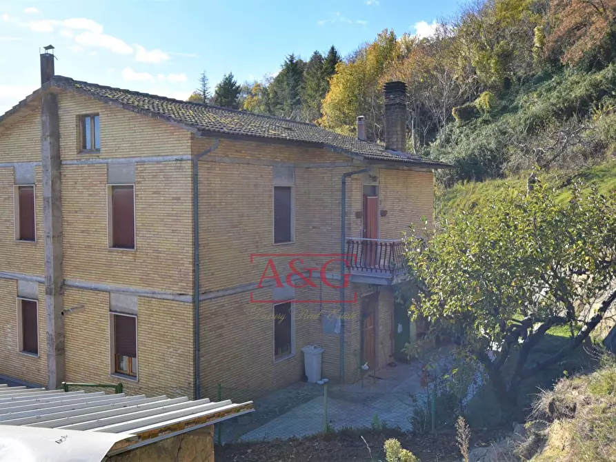 Immagine 7 di Appartamento in vendita  in Loc. Ferrà snc a Montemonaco