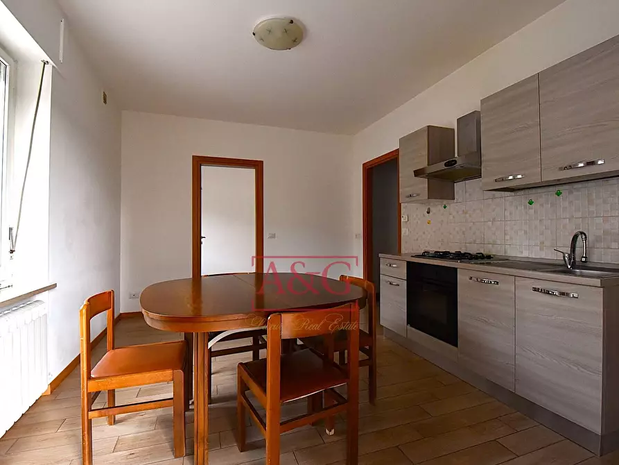 Immagine 4 di Appartamento in vendita  in Via John Fitzgerald Kennedy 3/A a Amandola