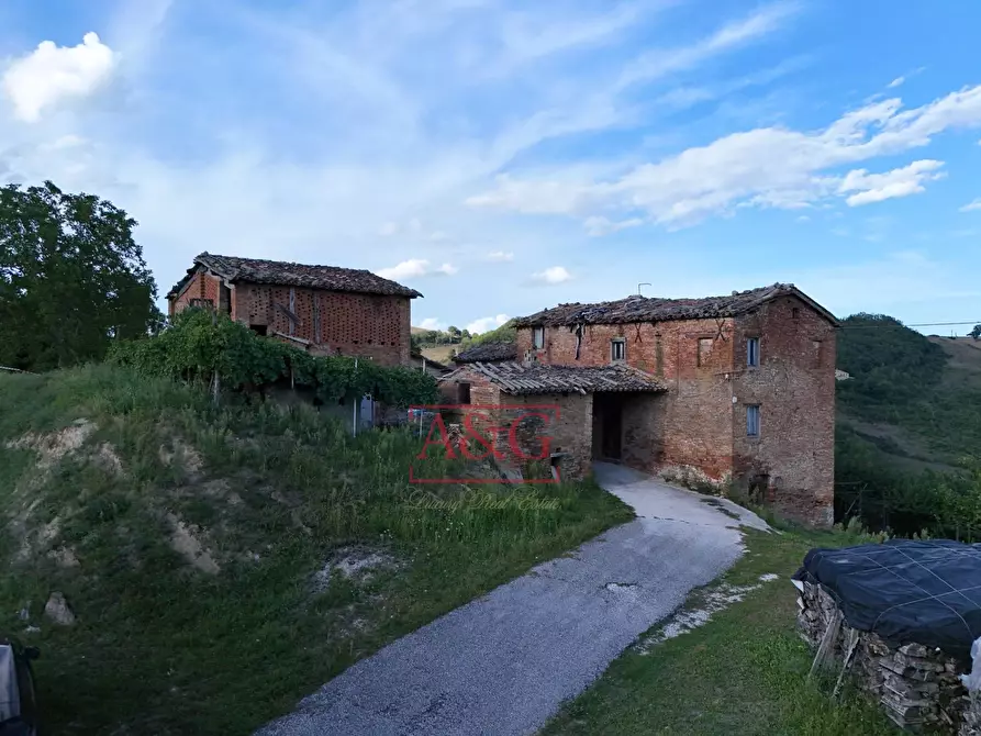 Immagine 23 di Rustico / casale in vendita  in Località Villa Rustici a Amandola