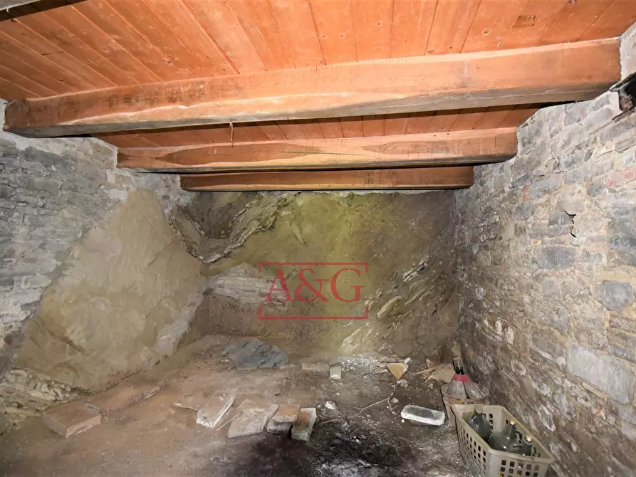 Immagine 14 di Appartamento in vendita  in Località Villa Francucci a Amandola