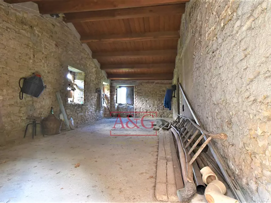 Immagine 9 di Appartamento in vendita  in Località Villa Francucci a Amandola